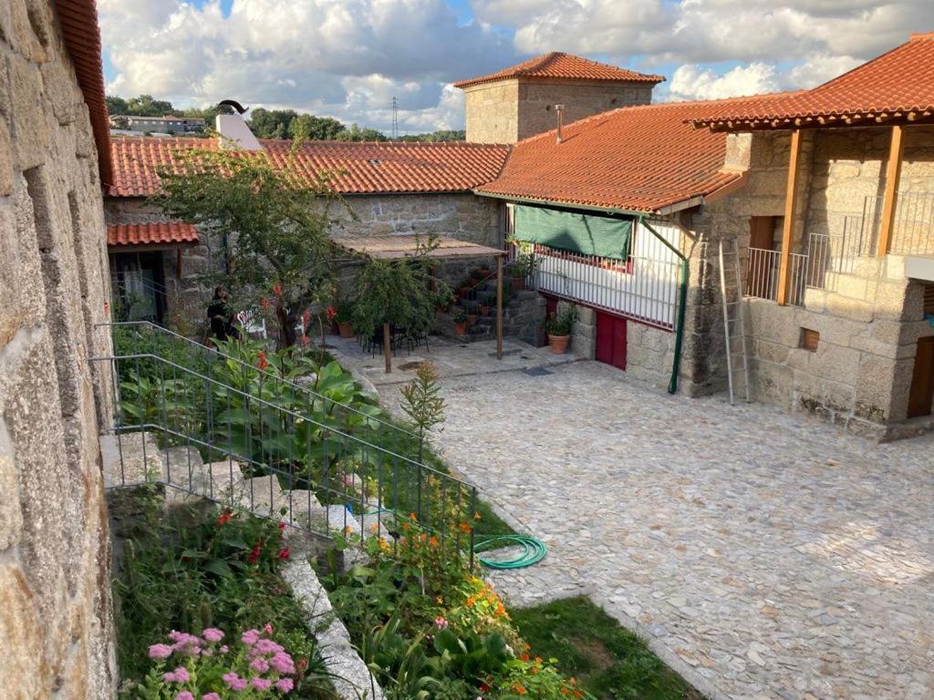 Quinta Do Pinheiro Villa Guimaraes Bagian luar foto